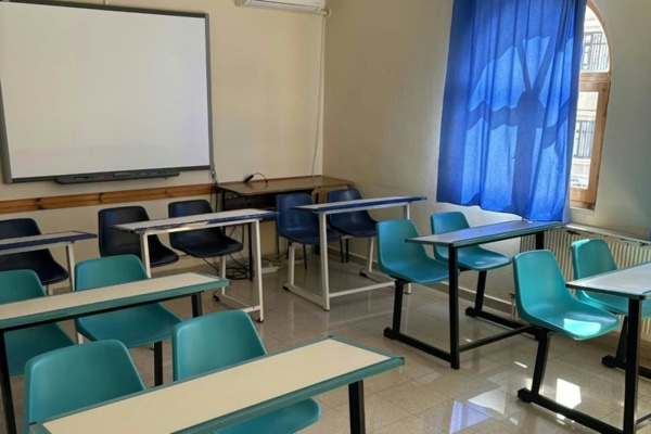 Μεταφορά σχολικού εξοπλισμού από την Π.Ε. Καστοριάς στο Φροντιστήριο Ελληνικής Γλώσσας «Αριστοτέλης» στην Κορυτσά