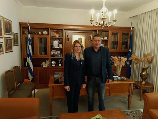 Συνάντηση Χαρίσιου Γκοβεδάρου με την υφυπουργό Εργασίας Άννα Ευθυμίου