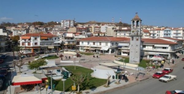 Γρεβενά: Απαλλαγή των καθηκόντων του ιερέα που κατηγορείται για ενδοοικογενειακή βία και εκδικητική πορνογραφία