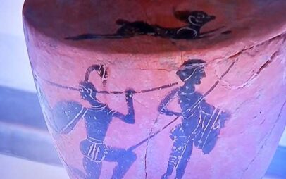 Γλυπτά – Αγγεία 371-380 αρχαιοελληνικά σε ξένα Μουσεία – Γράφει ο Ευστάθιος Λαμπριανίδης*