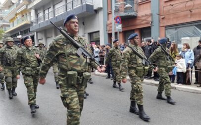 Η συμμετοχή του στρατού στην παρέλαση της 28ης Οκτωβρίου στην Κοζάνη